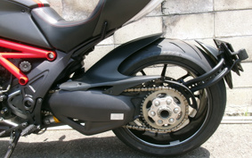 DUCATI DIAVEL CARBON 2014 ZDMG105JAEB
