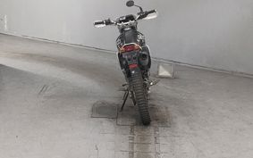 HONDA XR230 MD36