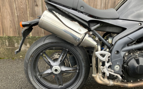TRIUMPH SPEED TRIPLE 2005 TE5855