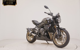 TRIUMPH TRIDENT 800 2026