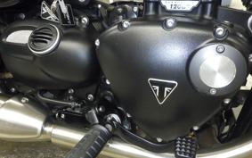 TRIUMPH BONNEVILLE BOBBER 2022