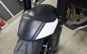 TRIUMPH TRIDENT 660 2021
