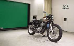 YAMAHA SR400 Gen.3 2002 RH01J