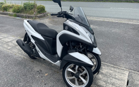 YAMAHA TRICITY 125 SE82J