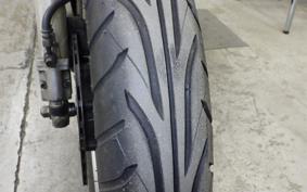 YAMAHA XJ750 E 1983 29R