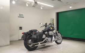 HONDA SHADOW 750 SLASHER 2002 RC48