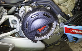 DUCATI STREETFIGHTER V4 S 2021