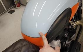 TRIUMPH BONNEVILLE T100 2023