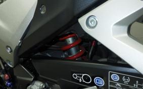 HONDA VFR800X 2013