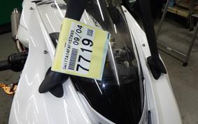TRIUMPH DAYTONA 675 R 2015