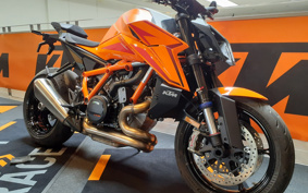 KTM 1390S-DUKE R EVO V3940