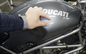 DUCATI MONSTER 900 SI 2000