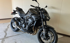 KAWASAKI Z900 2025 ZR900S