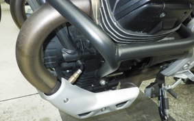 MOTO GUZZI V85 TT 2022