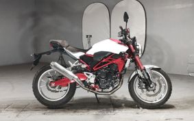 HONDA CB250R MC52