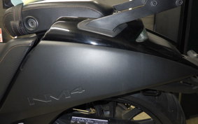 HONDA NM4 VULTUS -01 2015 RC82