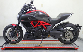 DUCATI DIAVEL CARBON 2017 ZDMG105JAFB