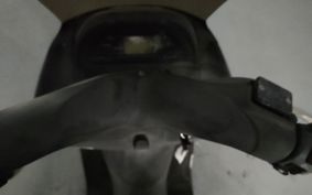 YAMAHA MAJESTY 125 SE27