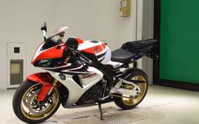 HONDA CBR1000RR 2006 SC57
