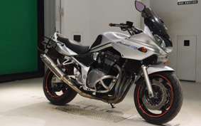 SUZUKI BANDIT 1200 S 2005 GV77A
