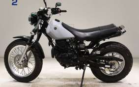 YAMAHA TW225 DG09J