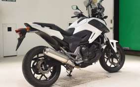 HONDA NC750X 2017 RC72