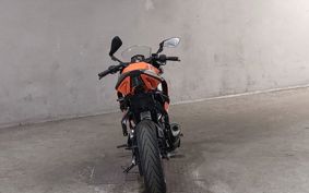 KTM 125 RC JYA40
