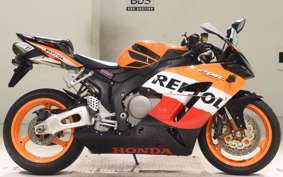 HONDA CBR1000RR 2005