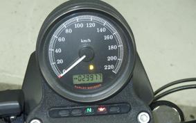 HARLEY XL883N 2013