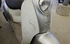 HONDA CREA SCOOPY