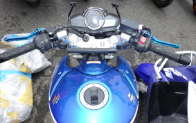 SUZUKI GSR250