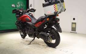 SUZUKI Vｽﾄﾛｰﾑ650A 2015 VP56A