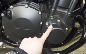 HONDA CB1300SB SUPER BOLDOR SP 2023 SC54