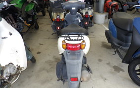 SUZUKI LET's 4 CA45A