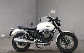 MOTO GUZZI V7 STONE 2014 LW