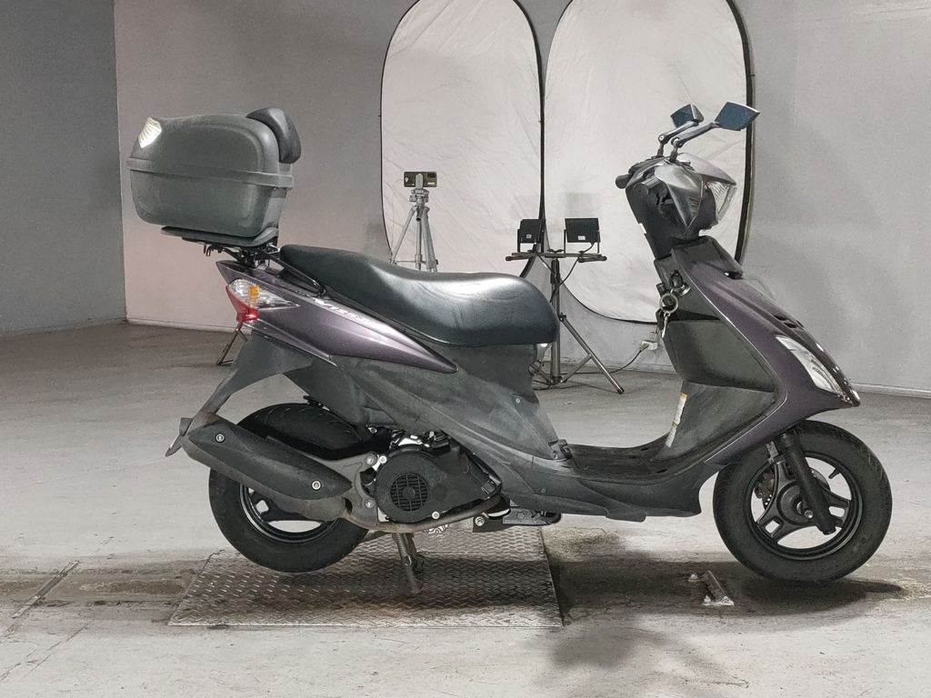 Фото Suzuki ADDRESS V125 с японского аукциона