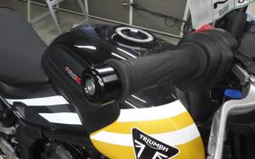 TRIUMPH TRIDENT 660 2026