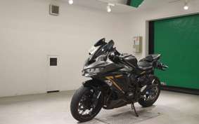 KAWASAKI ZX-25R ZX250E