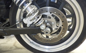 HARLEY XL883LI