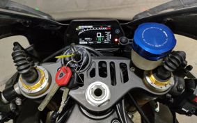 YAMAHA YZF-R1 M 2015 RN40