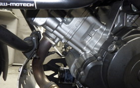 SUZUKI Vｽﾄﾛｰﾑ1000A 2014 VU51A