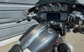 HARLEY FLHXSE CVO 2019 PXL