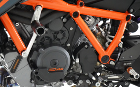 KTM 1290 SUPER DUKE R 2022 V3940