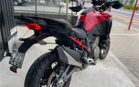 DUCATI MULTI STRADA V4S 2025 1000