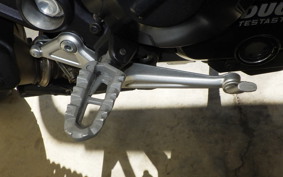 DUCATI HYPERSTRADA 820 2014