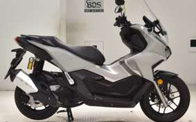 HONDA ADV160