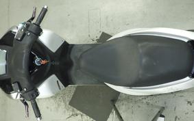 YAMAHA TRICITY 125 SE82J