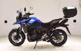 SUZUKI V-STROM 250 A 2015