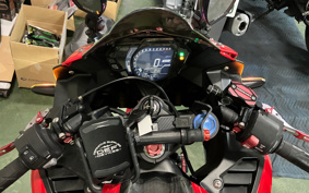 HONDA CBR250RR MC51