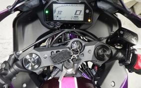 YAMAHA YZF-R25 A 2021 RG74J